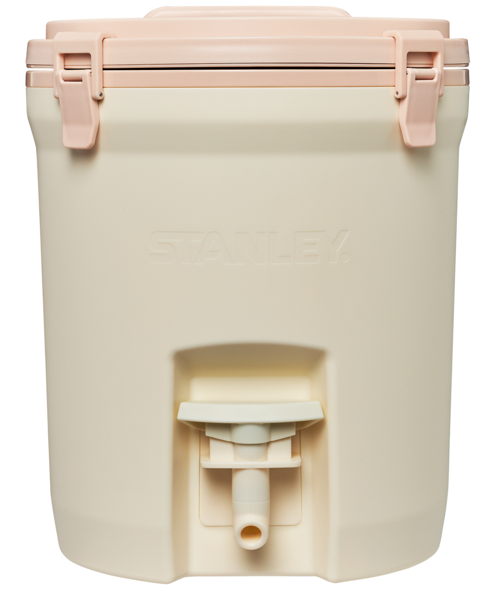 Stanley 2 Galloon Fast Flow Water Jug In Cream 